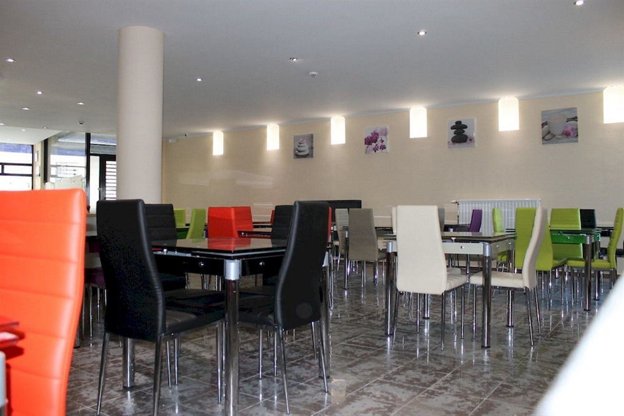 布鲁塞尔斯利纳酒店 Sint-Jans-Molenbeek 外观 照片